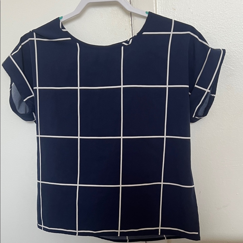 SHEIN Navy Checkered Short Sleeve Top